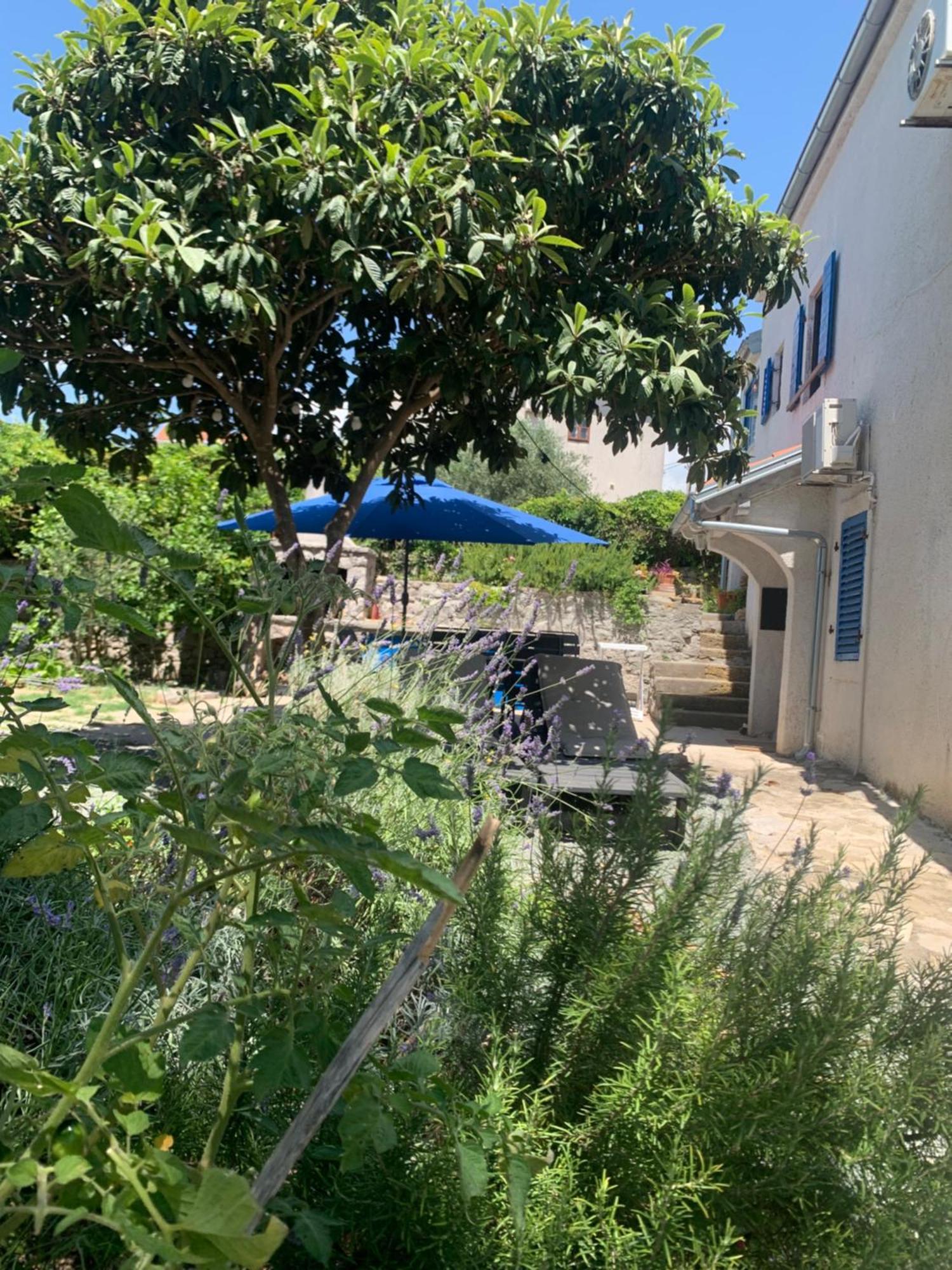 Lili Apartments, Sv Dunata 18 Kornic Luaran gambar
